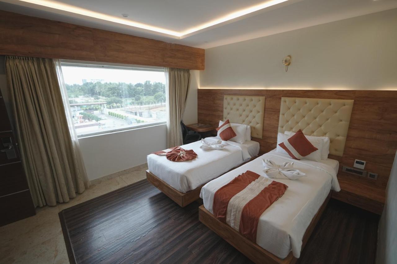 होटल Royal Lotus View Resotel Devanahalli