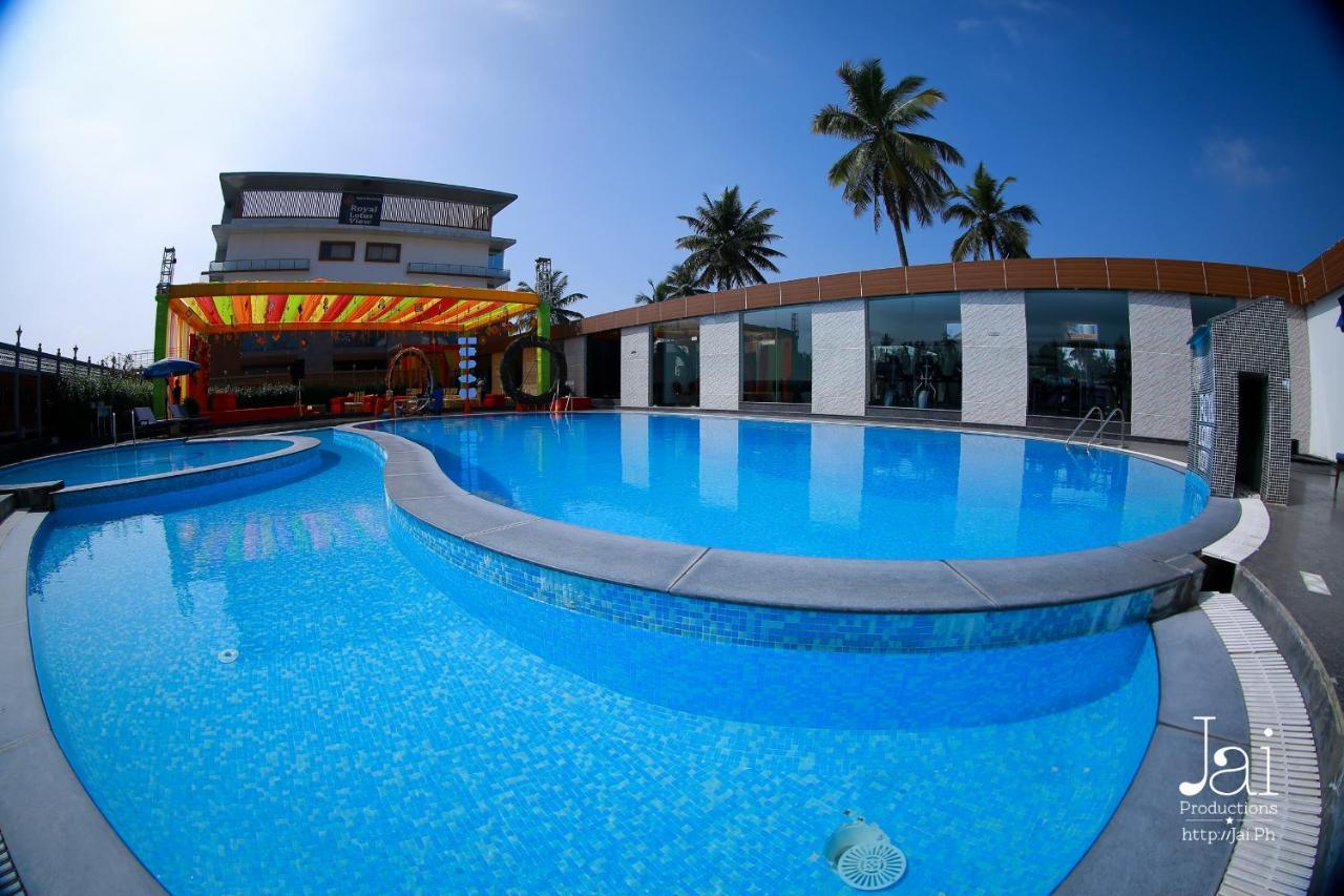 Royal Lotus View Resotel 4*