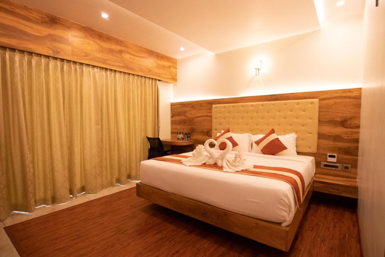 Royal Lotus View Resotel Hotel